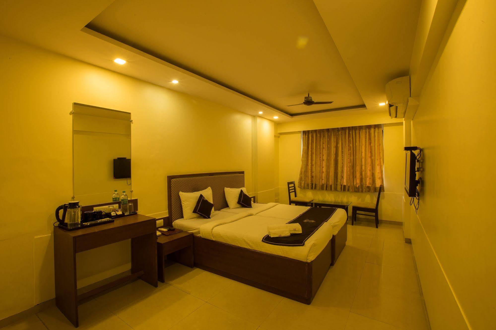 Hotel Ace Residency Mumbai Eksteriør bilde
